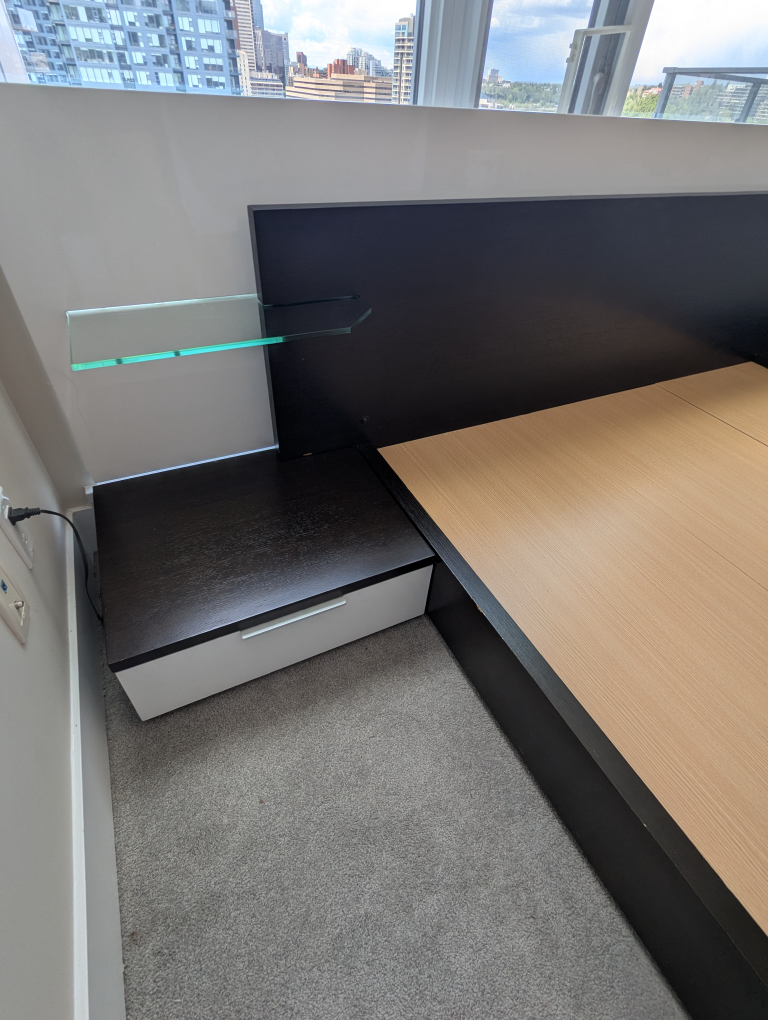 Modern Bed Frame with Nightstands - photo 3