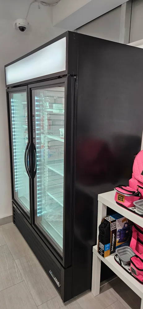 True Food Service Freezer thumbnail