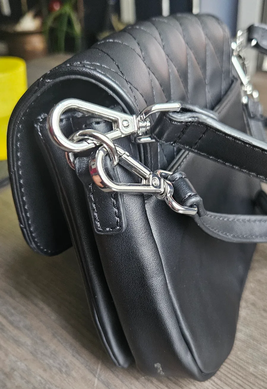 Guess Black Quilted Crossbody Bag image indicator(4)