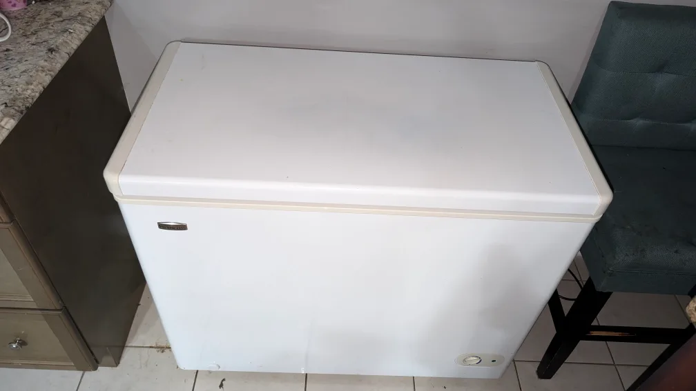 Danby 7.1 cu. ft. Chest Freezer, model DCF071A3WDD1 thumbnail