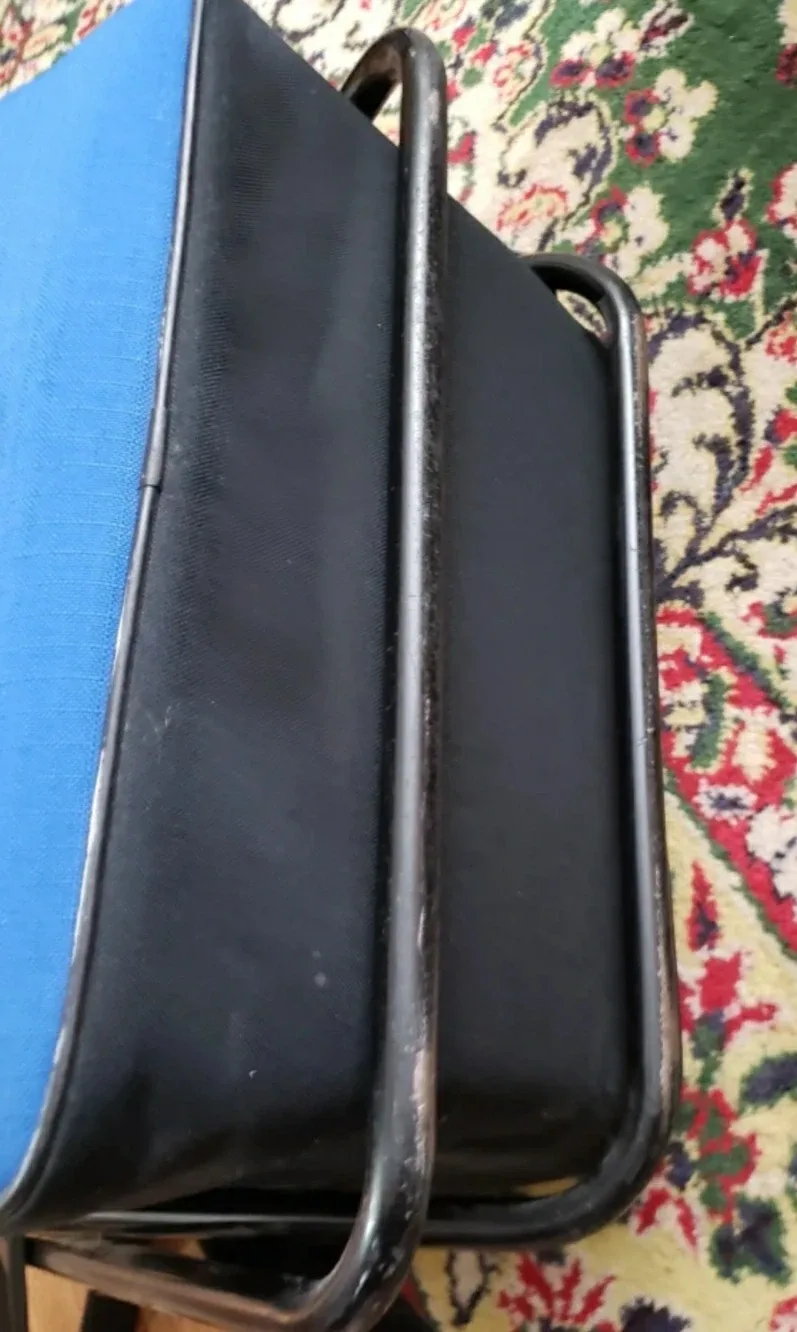 Camping  foldable Chair with Cooler image indicator(8)