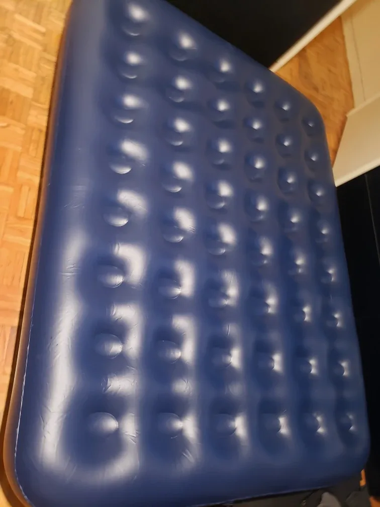 Comfort Quest inflatable air mattress queen size. thumbnail