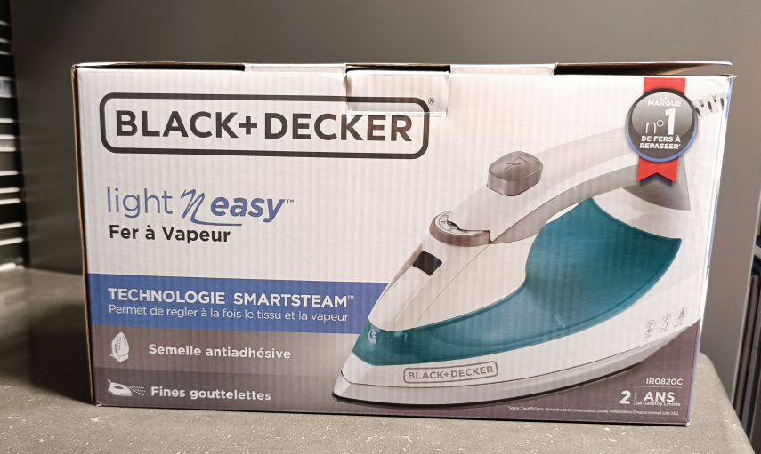 BLACK+DECKER Light 'N Easy Steam Iron - photo 2