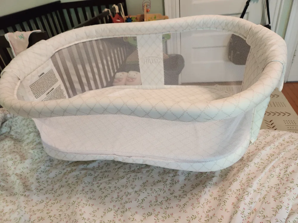 Halo Bassinest Swivel Sleeper image indicator(5)
