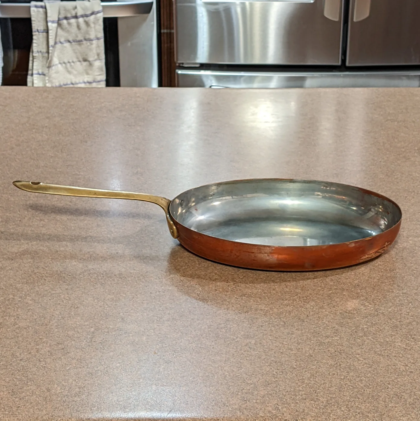 Vintage Tagus R76 10 x 7 inch Oval Fish Pan Skillet thumbnail