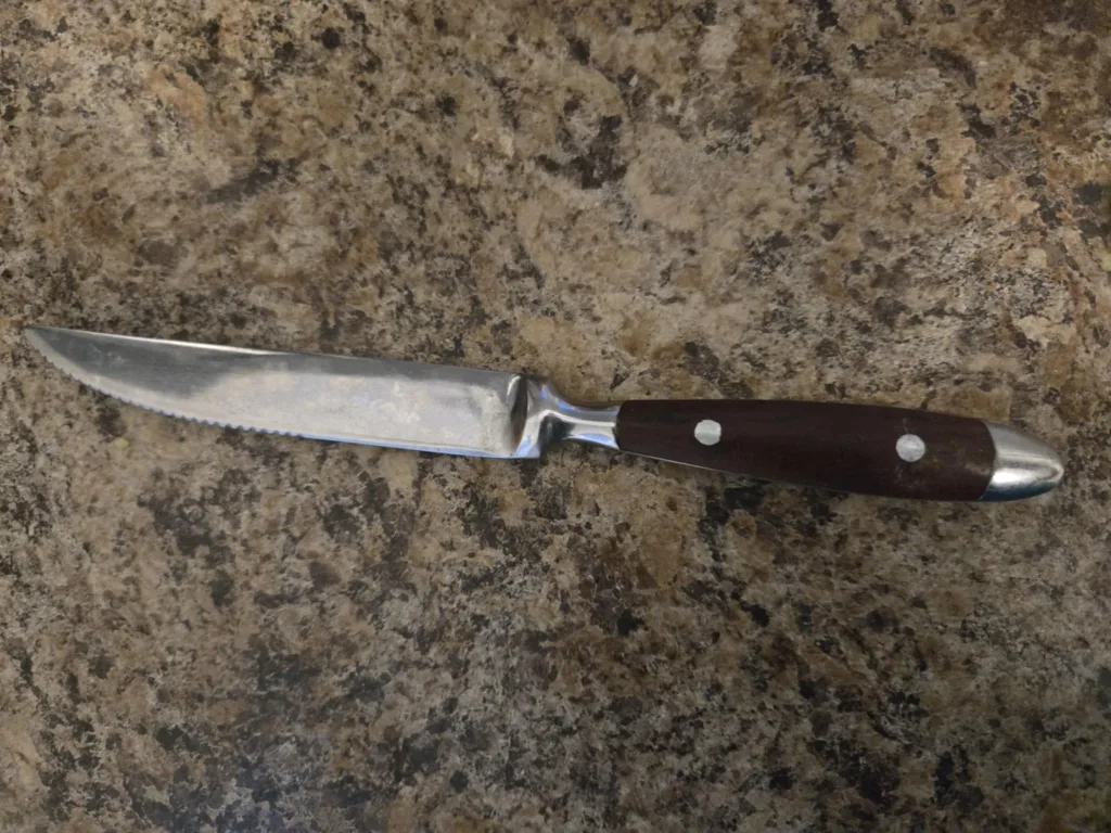 Steak Knife with Serrated Edge #freecycle thumbnail