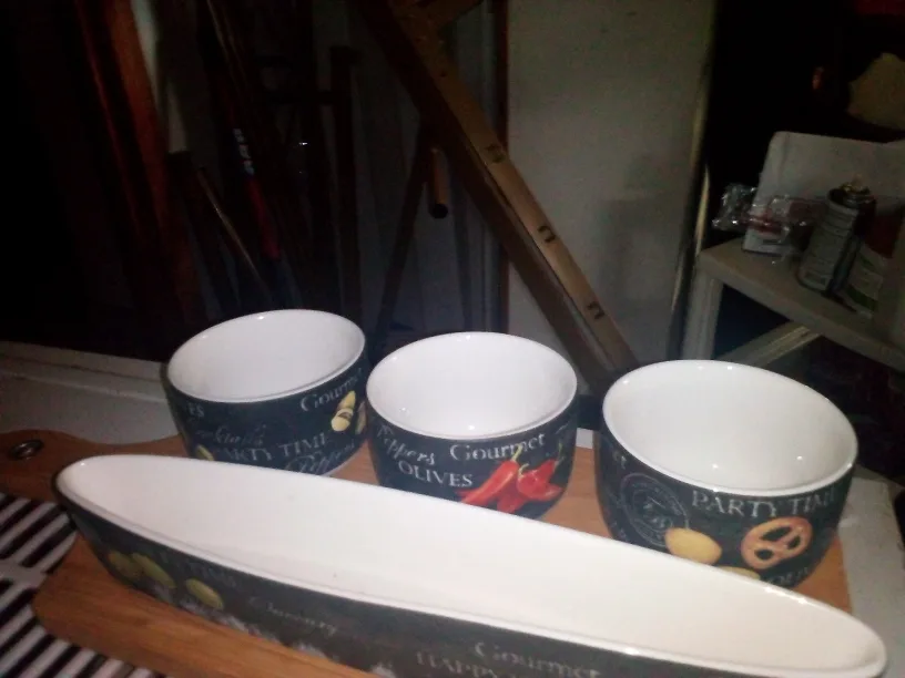 Gourmet Tapas Appetizer Serving Set thumbnail