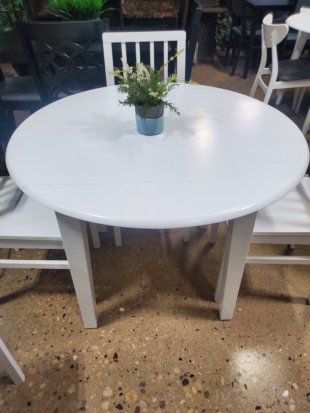 White Round Table and Chairs - photo 5