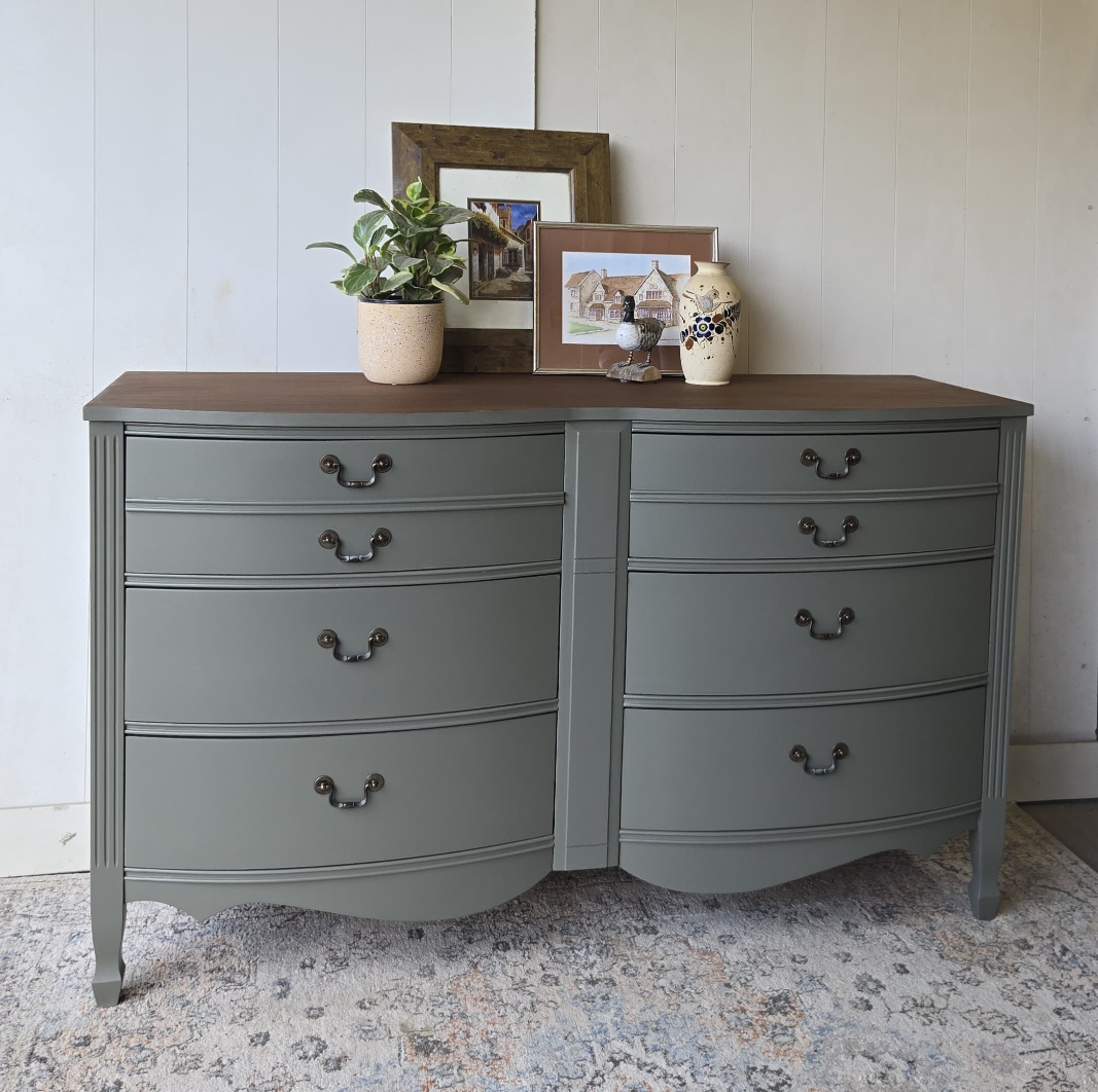 Gorgeous Refinished 6 Drawer Dresser