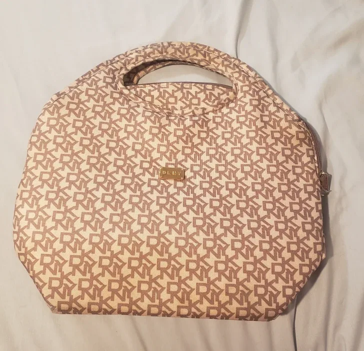DKNY insulated lunch bag thumbnail