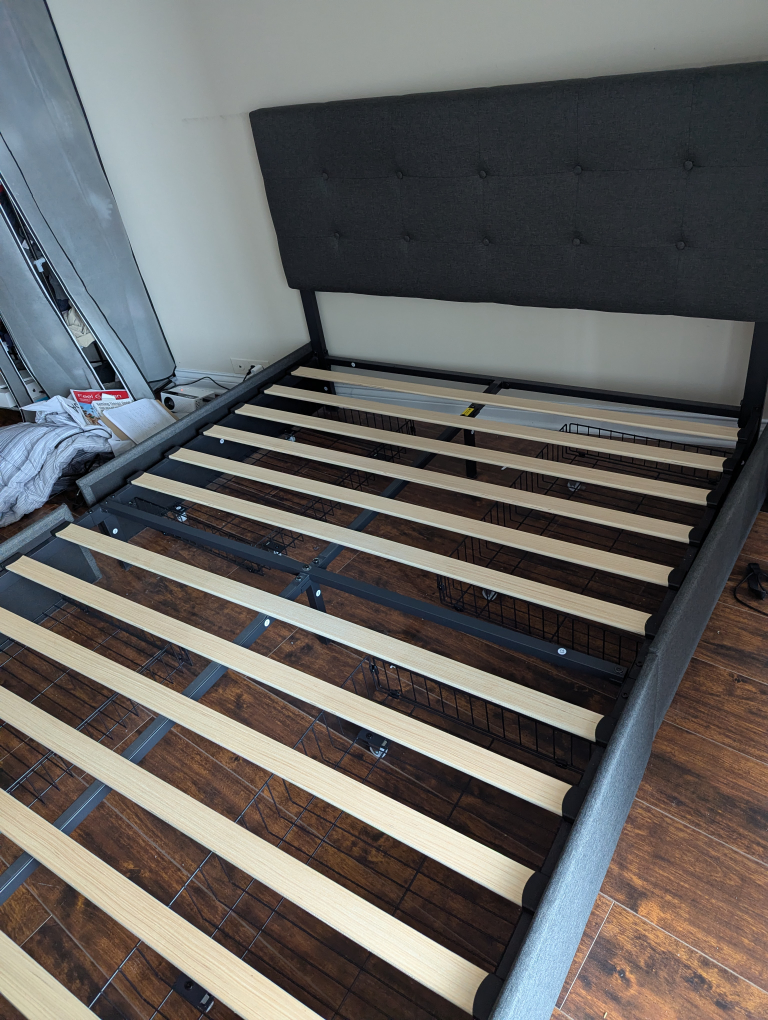 Queen Size Bed Frame - photo 2