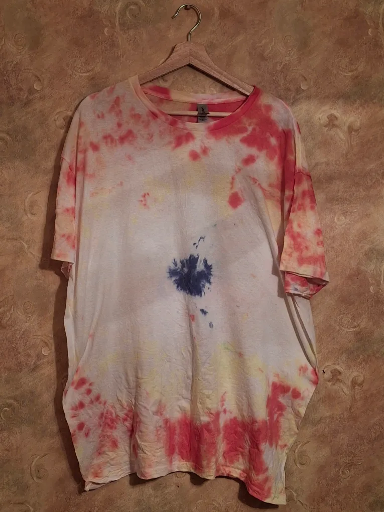 handmade Tie-Dye T-Shirt image indicator(4)