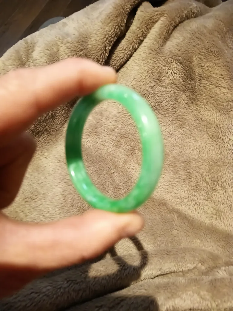 Green Jade Bangle for baby image indicator(2)