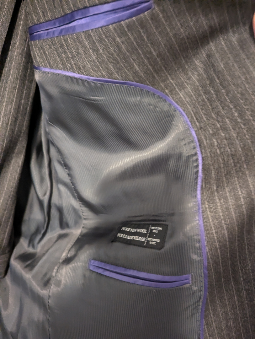 Brand New Nautica grey suit jacket &pants, 44T - photo 4