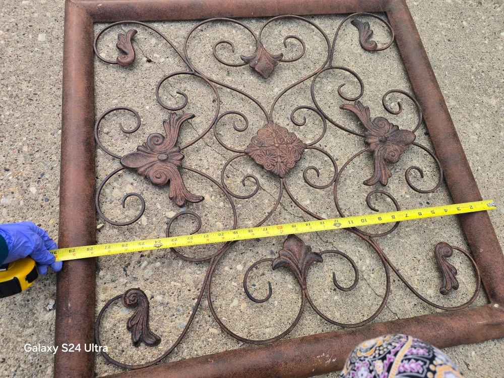 Metal Scroll Wall Art Decor image indicator(2)