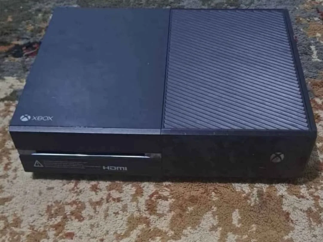 Xbox One Console No Wires thumbnail