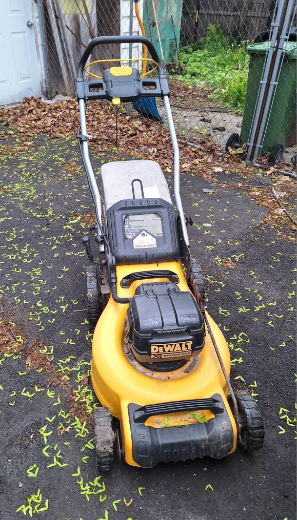DEWALT 20V MAX XR Cordless Lawn Mower, Needs Batteries, As Is thumbnail