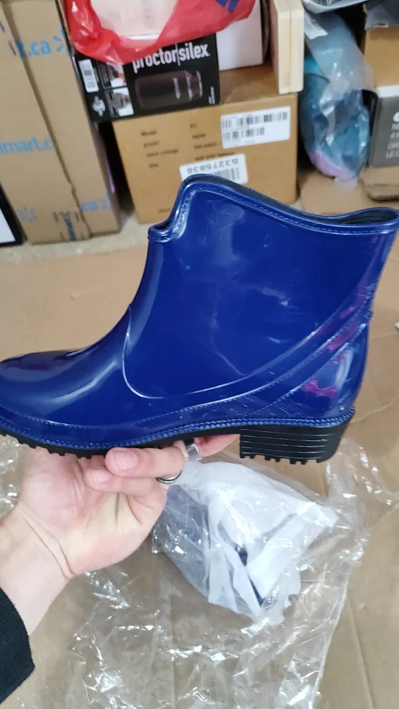 Blue Rain Boots - Size 7 (EU 37) image indicator(2)