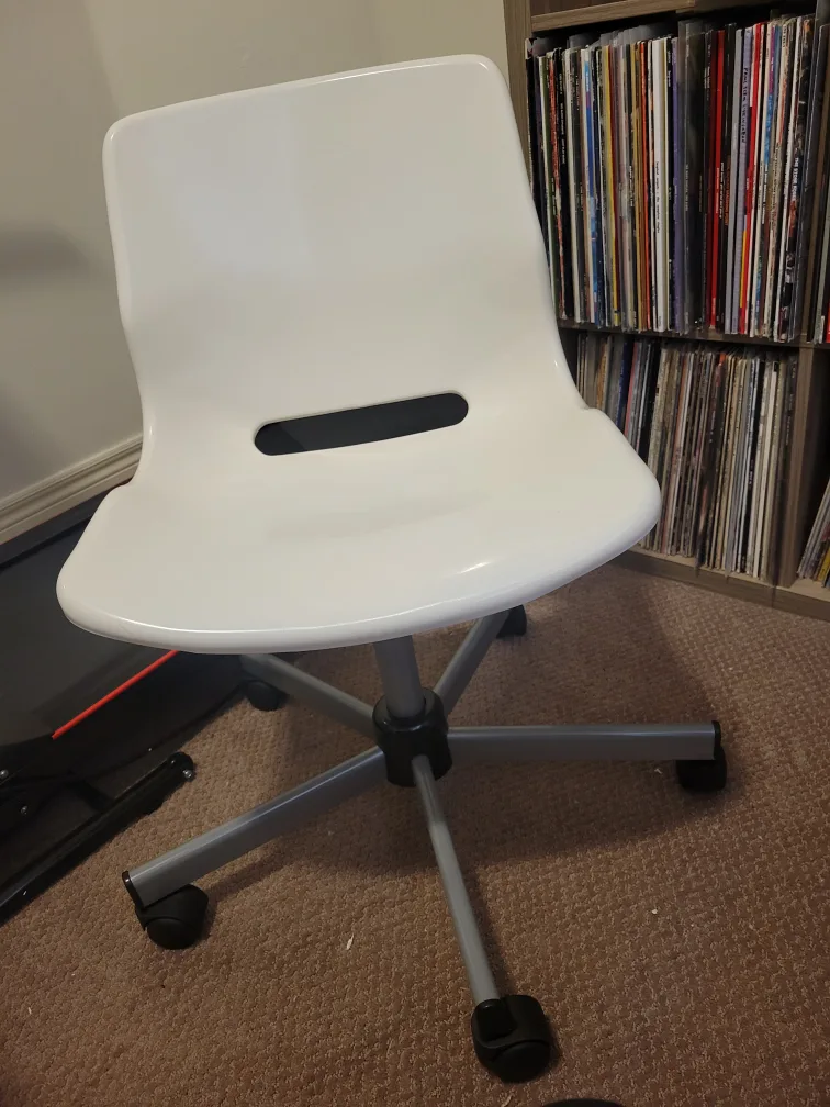 IKEA White Swivel Office Chair thumbnail