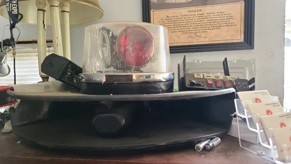 DIETZ 935 PA SIREN HILL LIGHT image indicator(8)