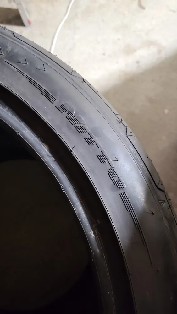 Two 2 Nitto Invo Tires 325/30/R19 thumbnail