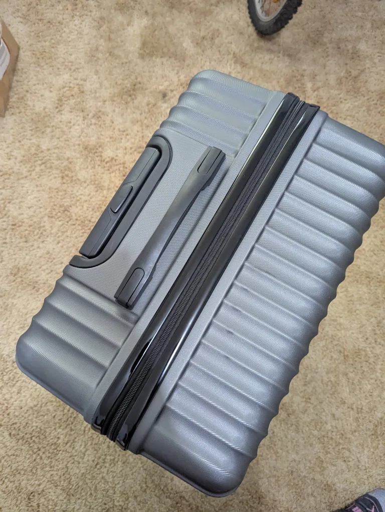 Grey Hardside Luggage image indicator(2)