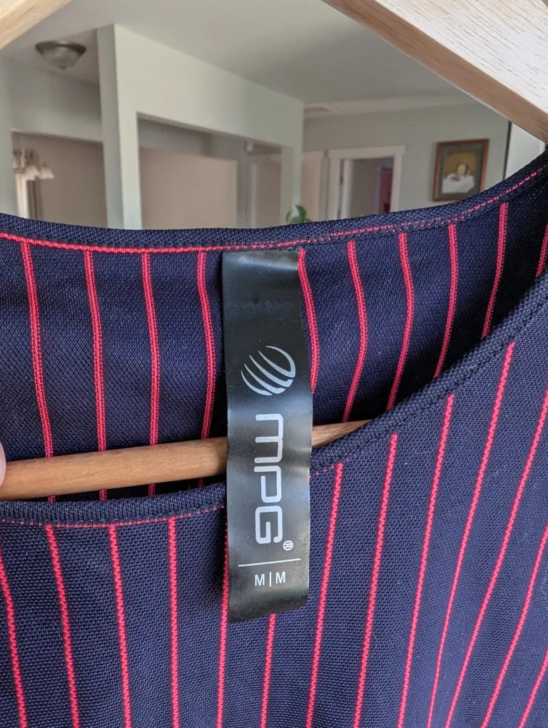 Athletic Top image indicator(4)