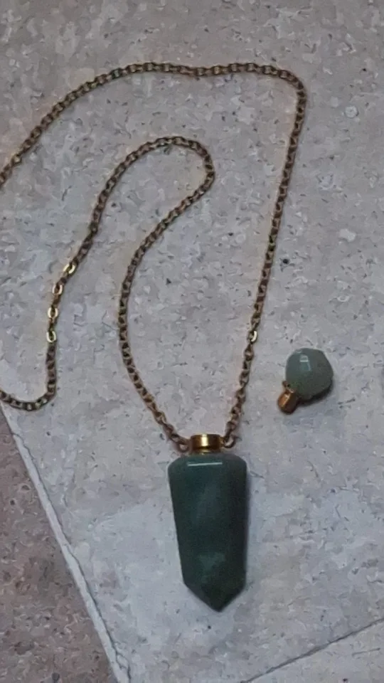 Jade Perfume Bottle Necklace thumbnail