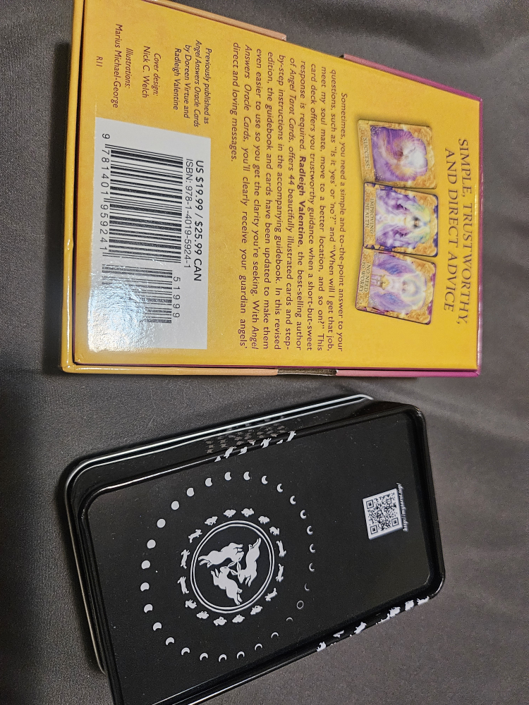 2 tarot card decks -  Angel Answers Oracle & Lunalapin - photo 3