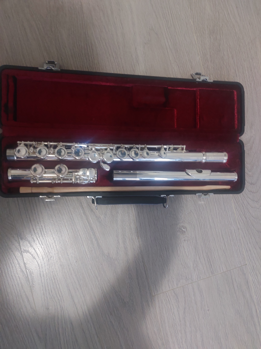 Jupiter Flute with Case - photo 2
