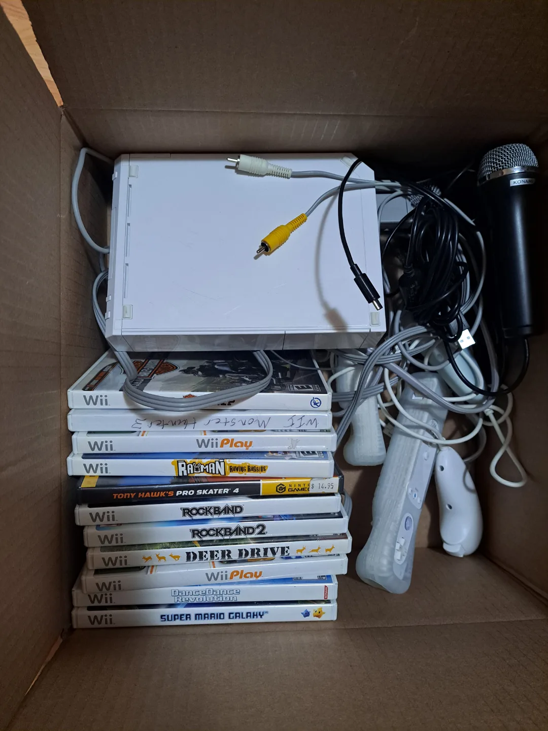 Wii and games thumbnail