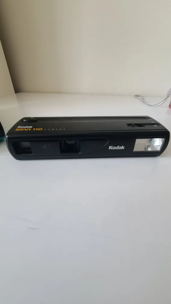 Kalimar Twin Lens 110mm Film cam + Kodak Star 110 Camera image indicator(3)