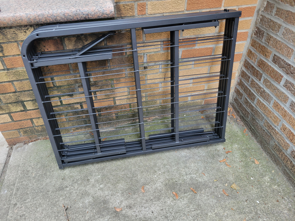 Folding FULL size metal bed frame - Easy Assembly - photo 4