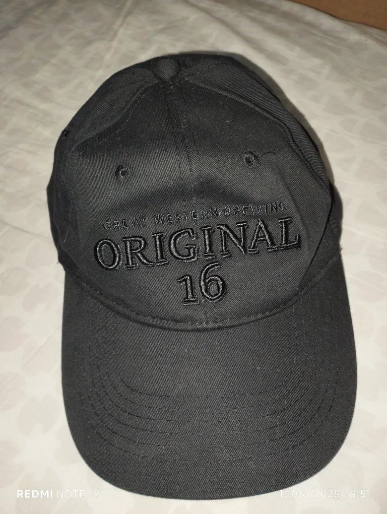 Black Baseball Cap thumbnail