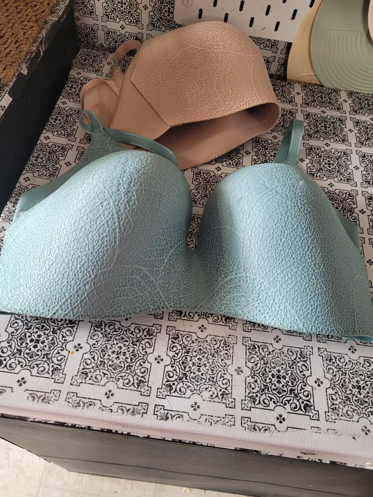 Knix Bras.  Lightly used Size 8 thumbnail