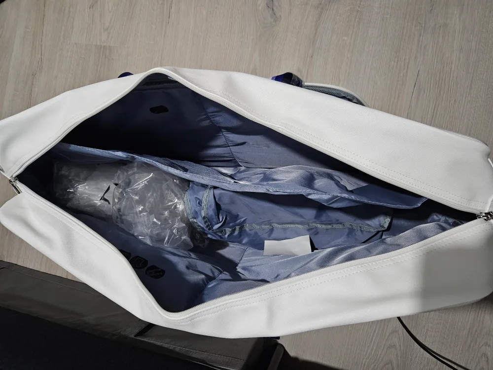 Victor BR-5618 Rectangular Racket Bag image indicator(7)