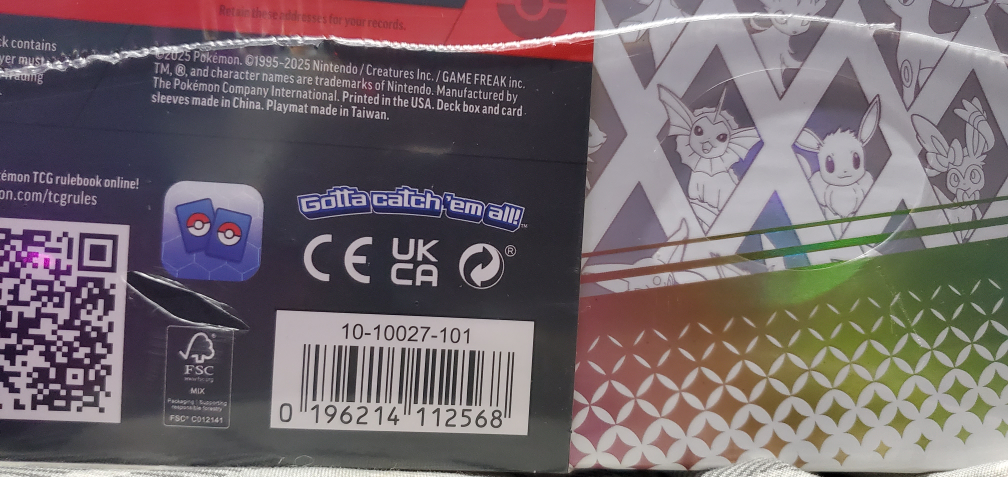 Pokemon Prismatic Evolutions Super Premium Collection Case - photo 4