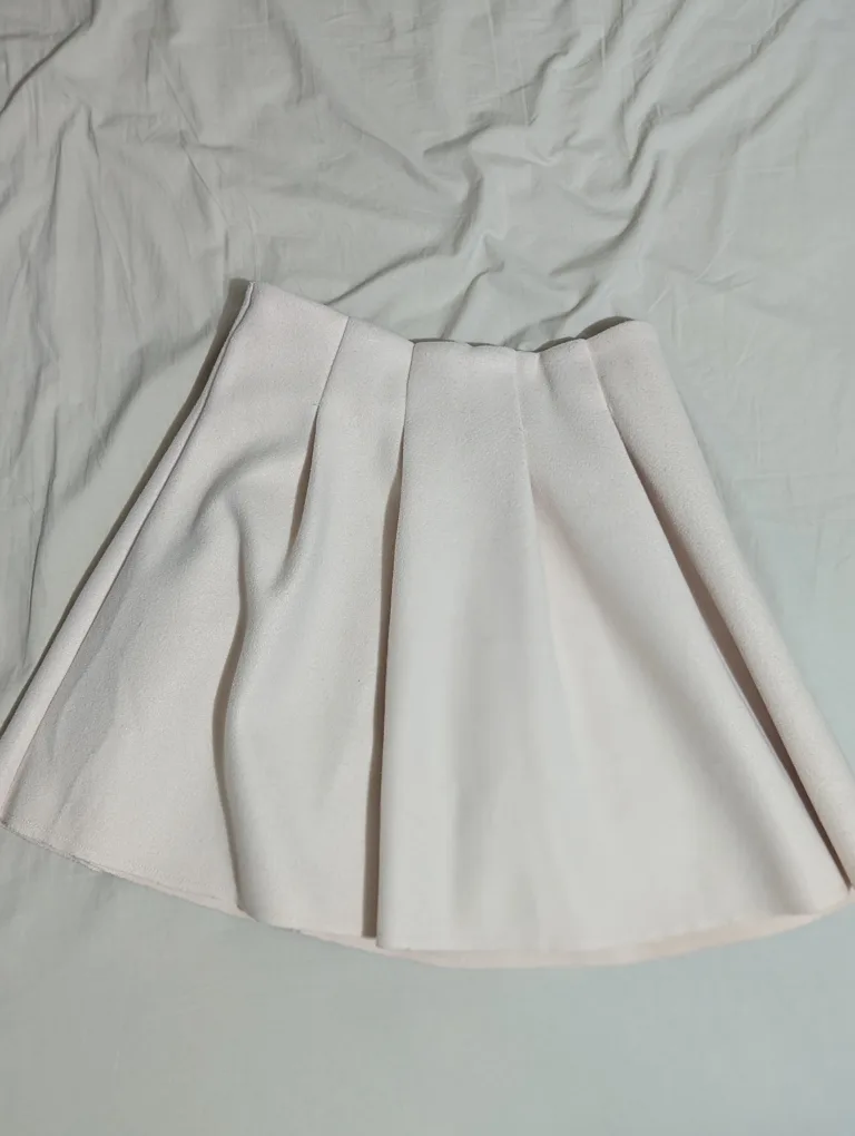 BNWT Oak + Fort Pleated Skirt thumbnail