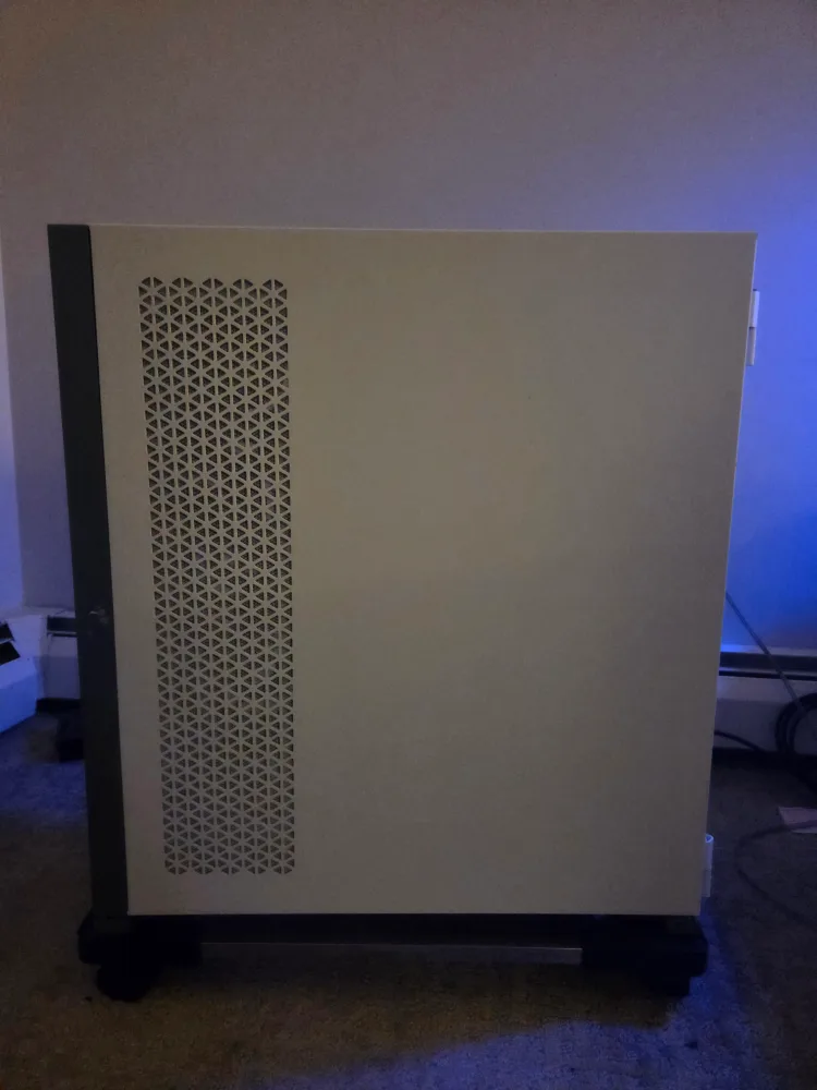 Corsair 7000d Full tower, with 420mm Arctic AIO and 12 Arctic 1 thumbnail