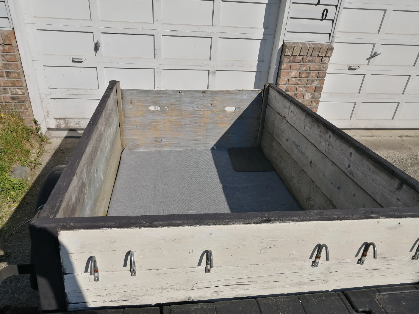 Small trailer - photo 3