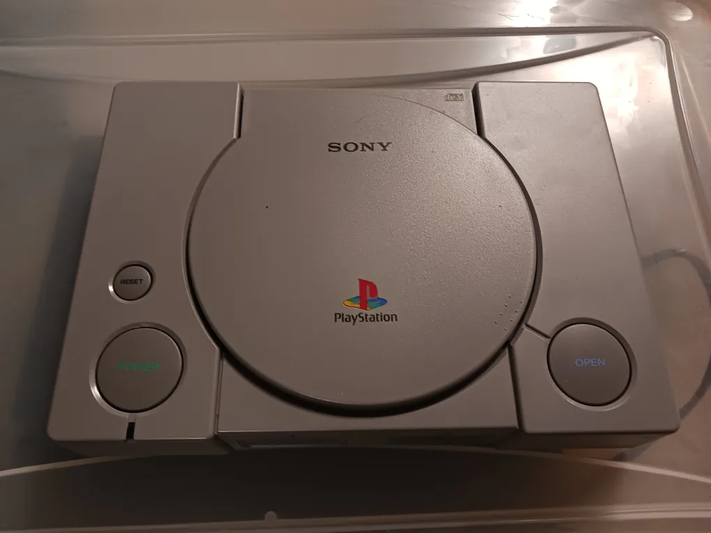 Sony PlayStation (Original) thumbnail