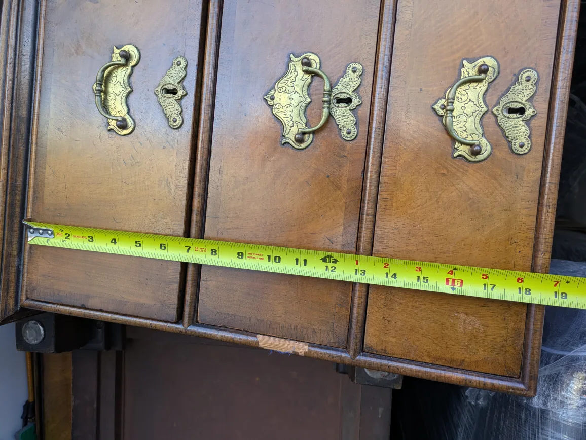 Vintage Leather Executive Chair & Desk Set image indicator(6)