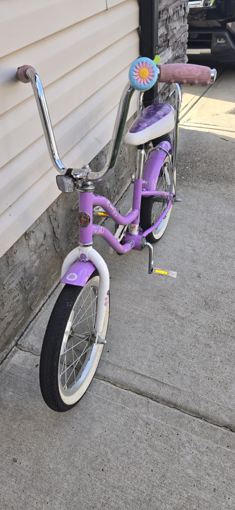 Kids bike with helmet - photo 2