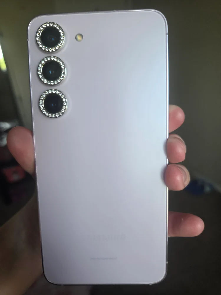 Samsung Lavender Phone With Jeweled Camera Covers thumbnail