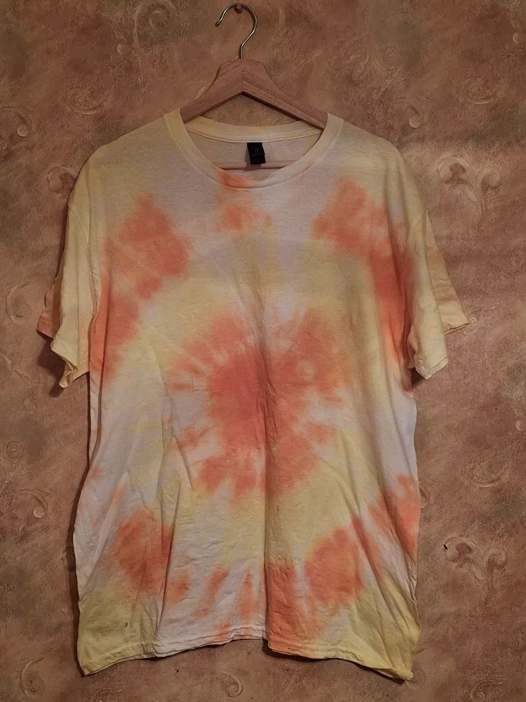 handmade Tie Dye T-Shirts image indicator(2)