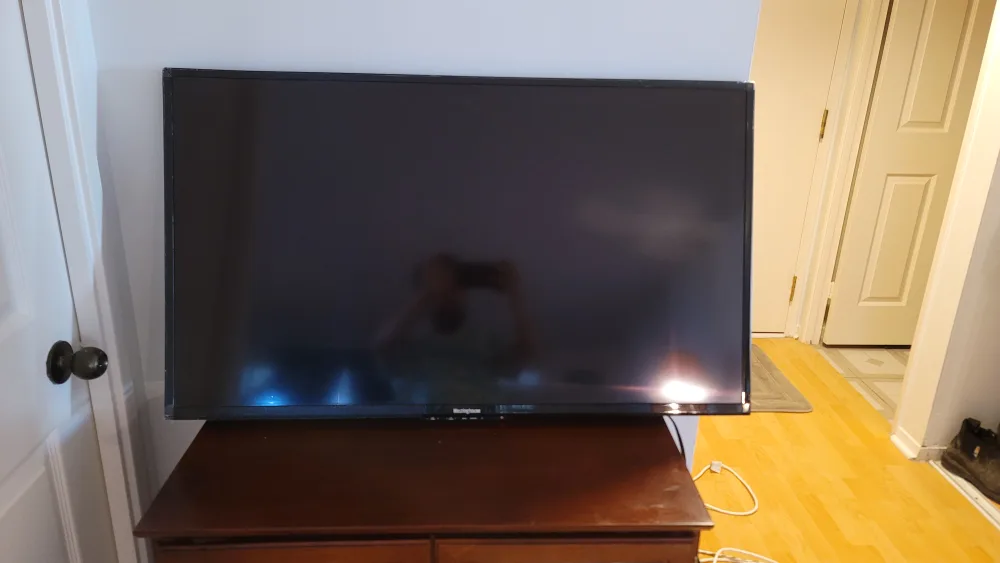 Westinghouse WD40FW2610 40" TV with roku stick thumbnail