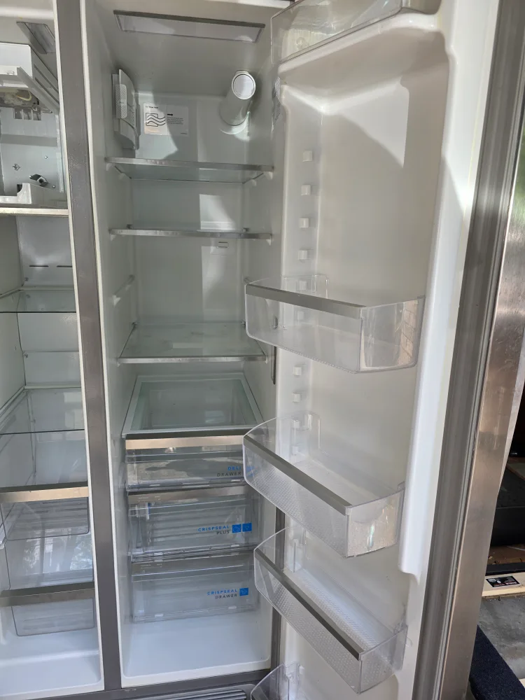 Frigidaire Gallery Stainless Steel Refrigerator image indicator(4)