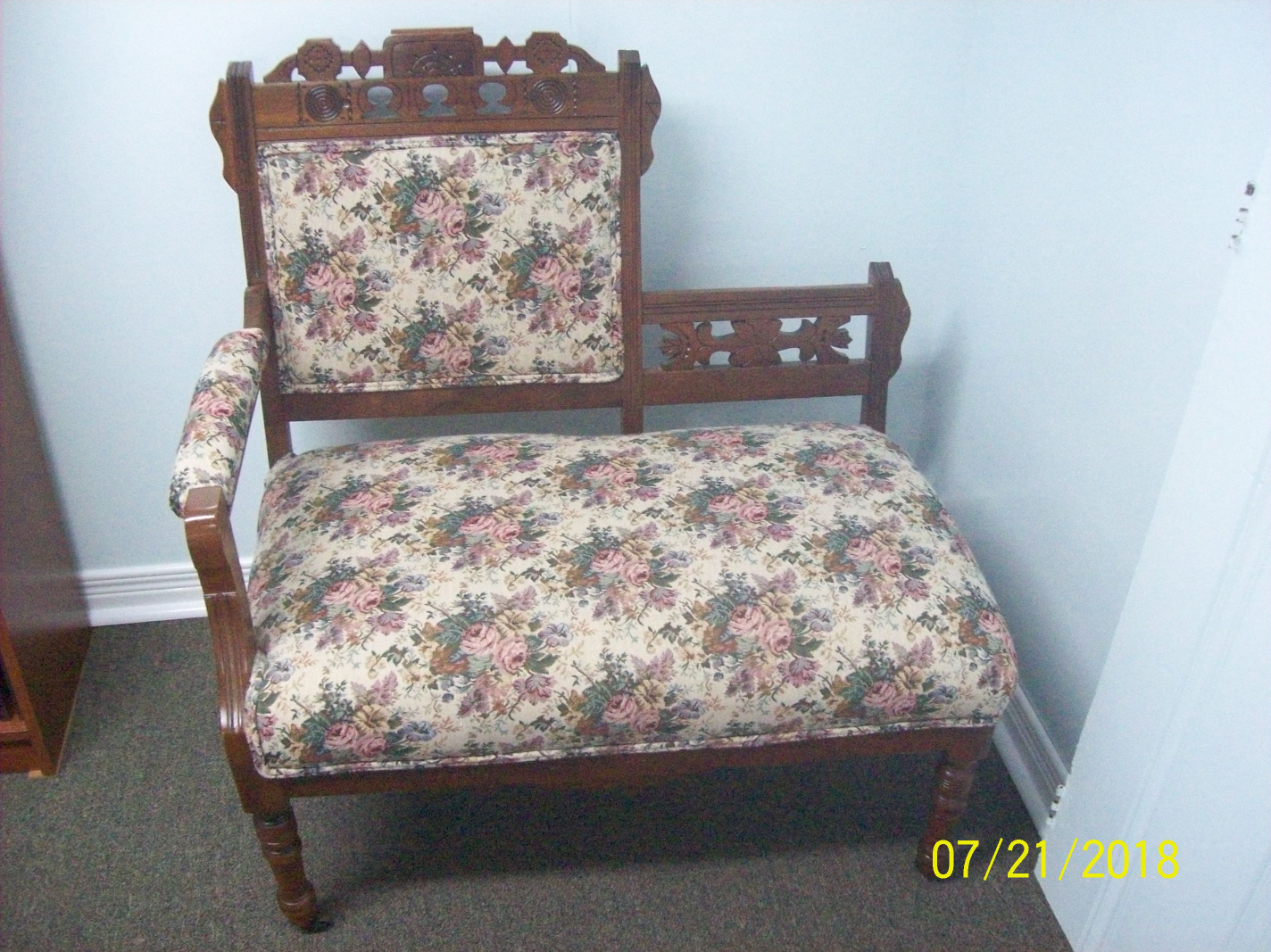 Antique Floral seetee and chair - photo 3