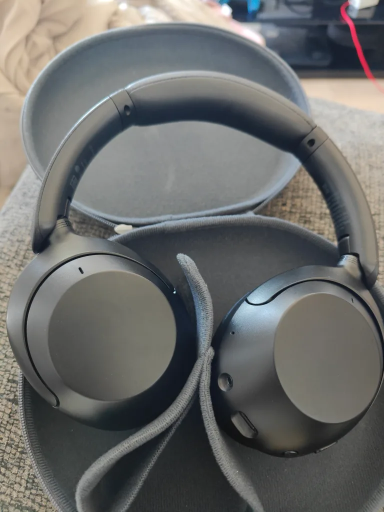 Sony WH-XB910N  With original case & cables image indicator(3)