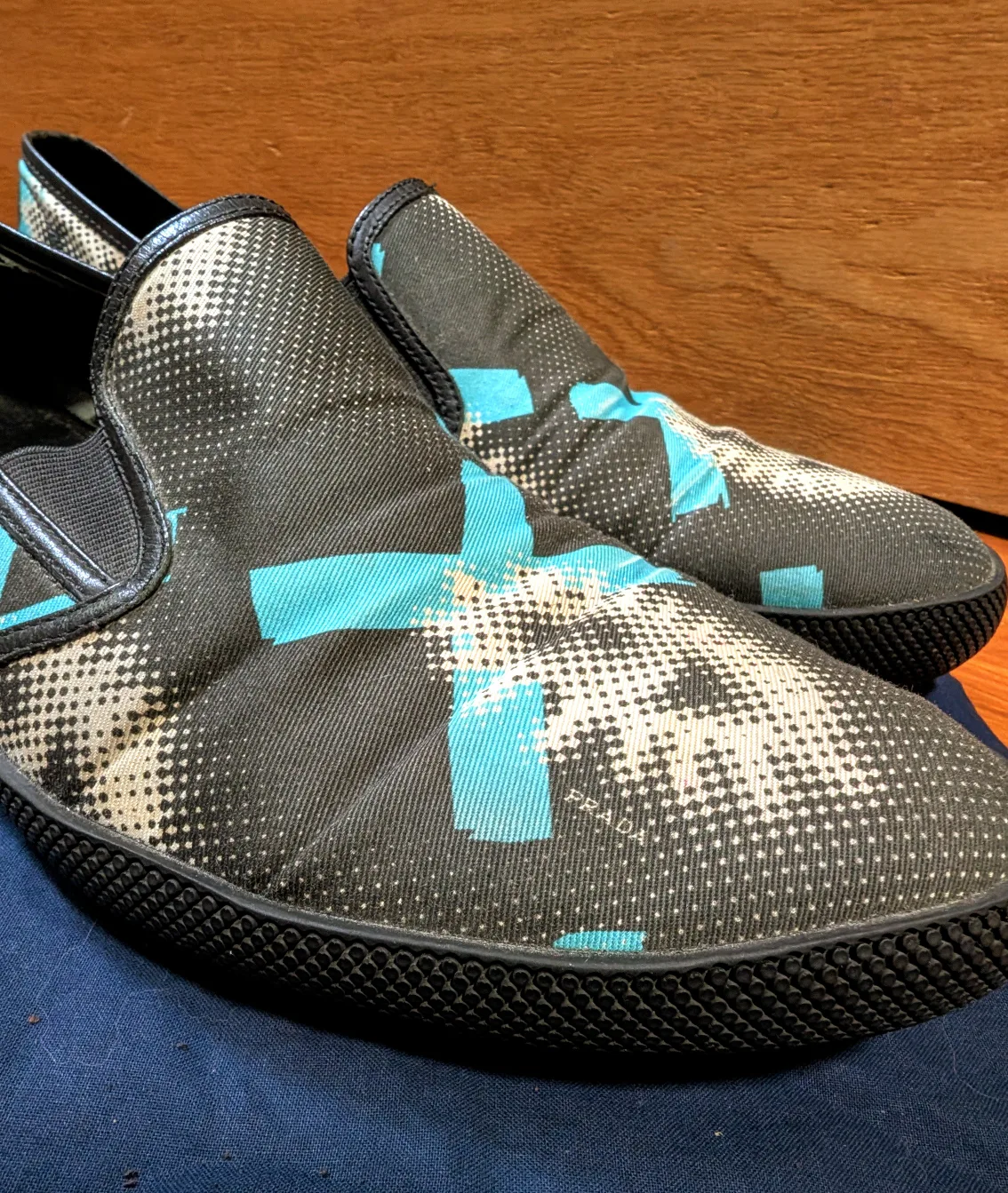 Prada Slip-On Shoes - Black & Blue 💚 image indicator(2)